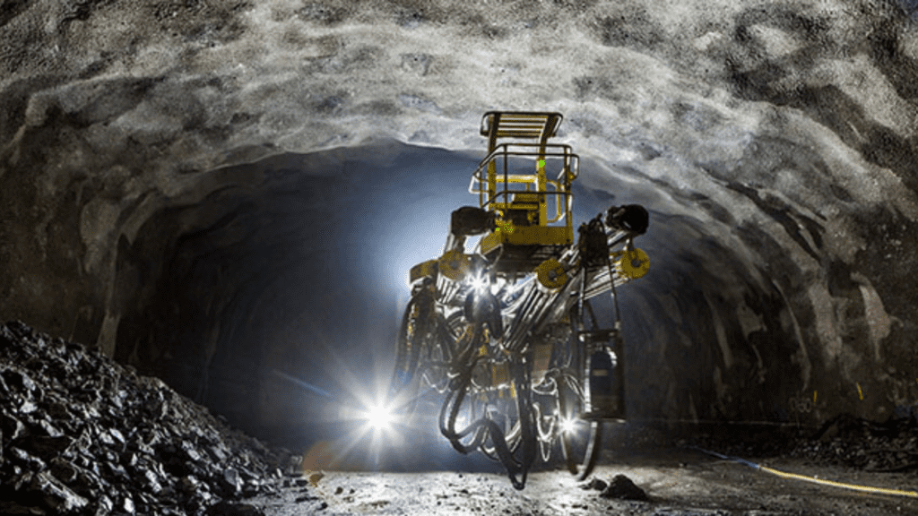 Innovations in Mine Site Technologies for Real-Time Monitoring and Operations 2024